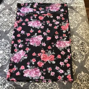 Torrid Pink and purple floral pencil skirt